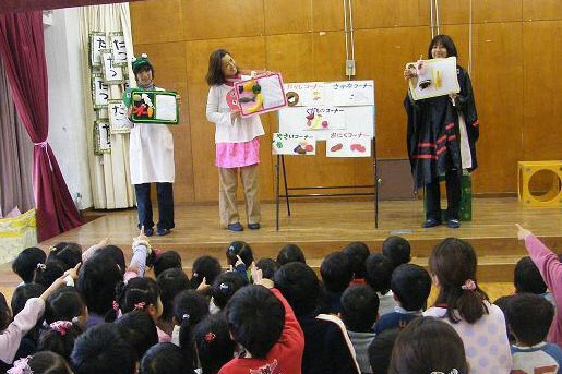 こども園、保育園、幼稚園の園児を対象とした歯みがき教室